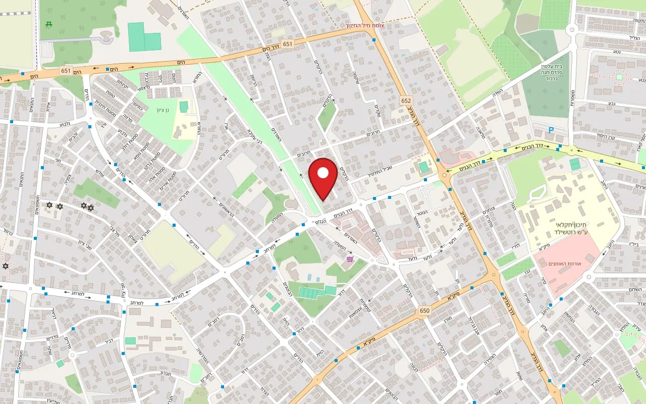 Map showing Noyland at 22 HaOranim Street, across from the wadi, Pardes Hanna-Karkur