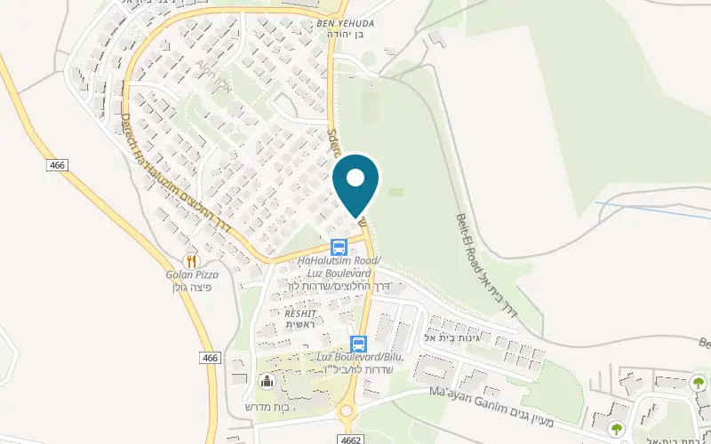 Map showing Pizza Golan at 1 Sderot Luz, Beit El