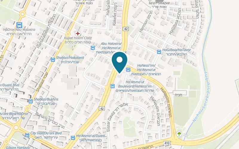 Map showing Shawarma Tomer at 15 HaAtsma'ut Boulevard, Yavne