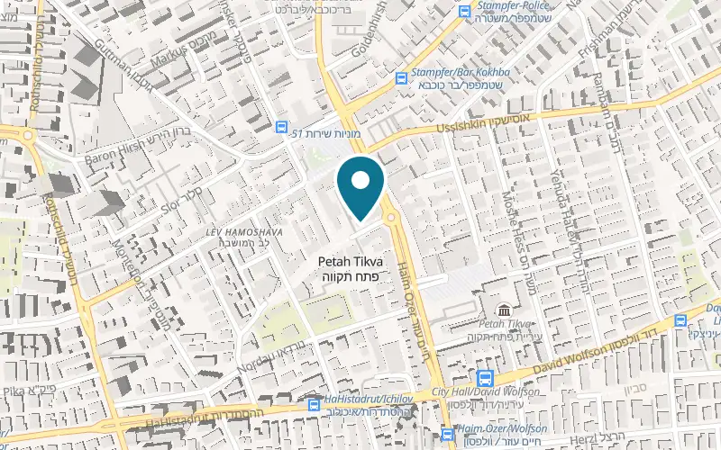 Map showing Shely Flowers at 25 HaHagana Street, Petah Tikva