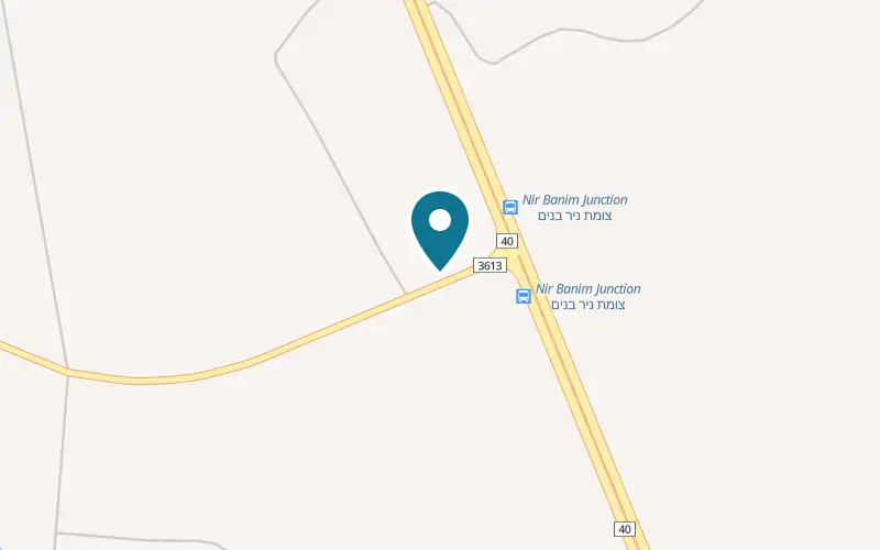 Map showing Charlie's at Route 40, at the entrance to Moshav Nir Banim, Nir Banim