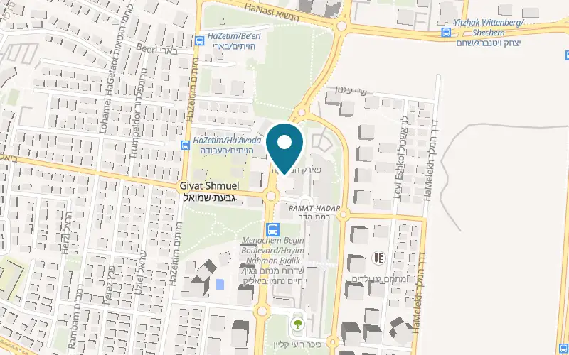 Map showing Cremerie De L'eclair Giv'at Shmuel at 38 Menachem Begin Boulevard, Rogovin Center, Giv'at Shmuel
