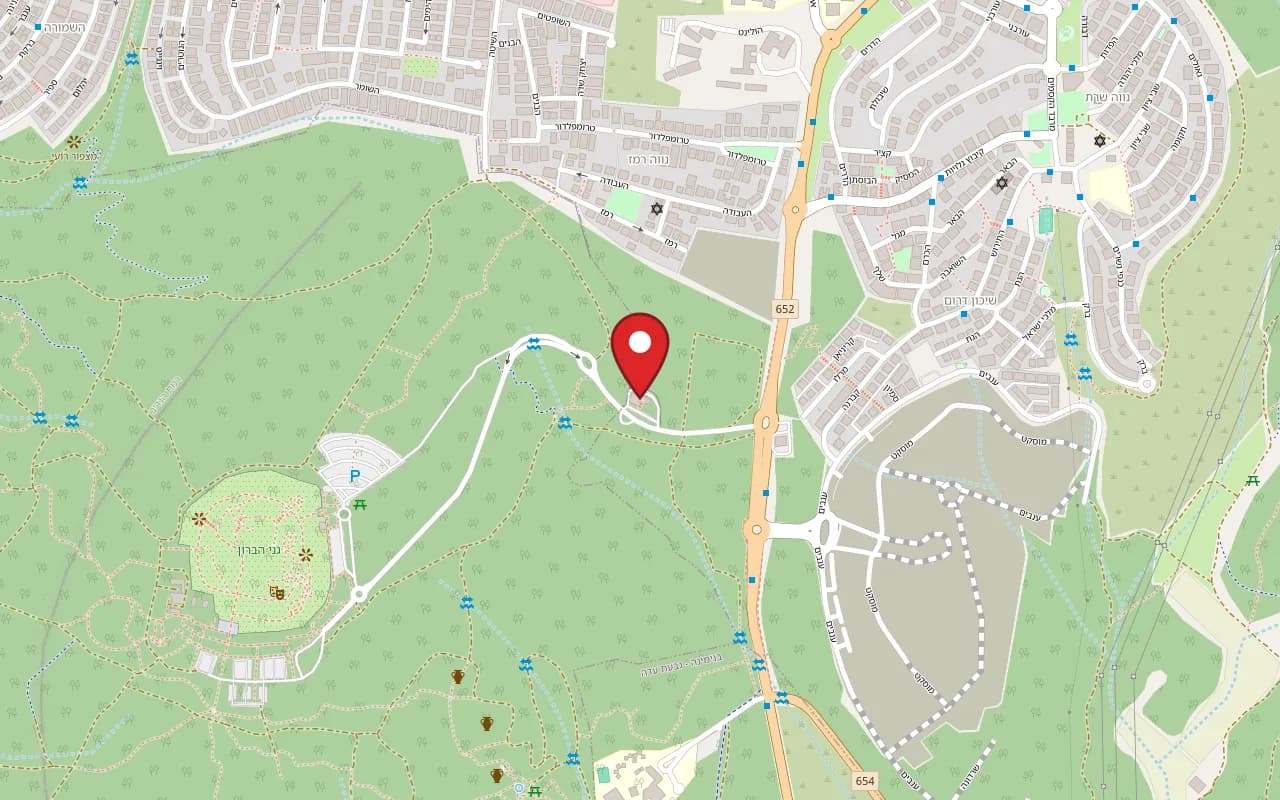 Map showing Doris Katzavim at Route 652, at the entrance to Ramat Hanadiv, Zichron Yaakov