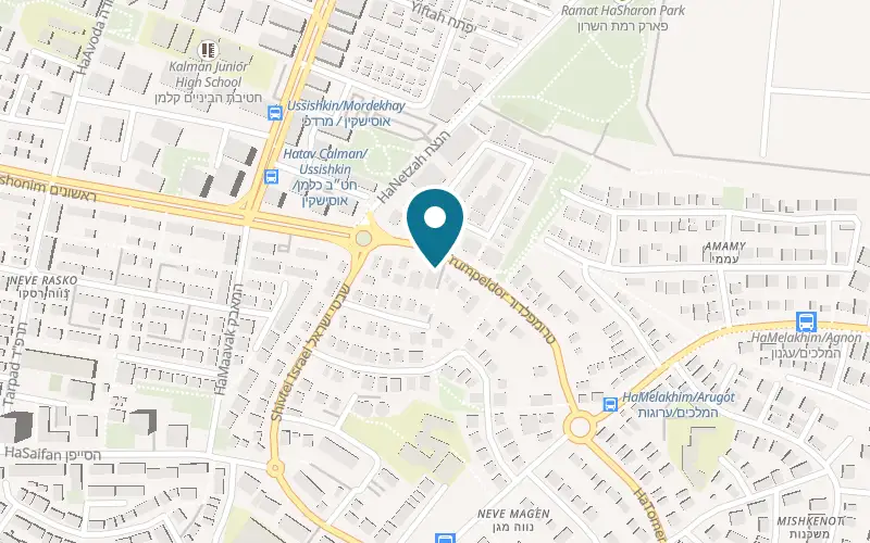 Map showing Grill Master at 10 Trumpeldor Street, Ramat HaSharon