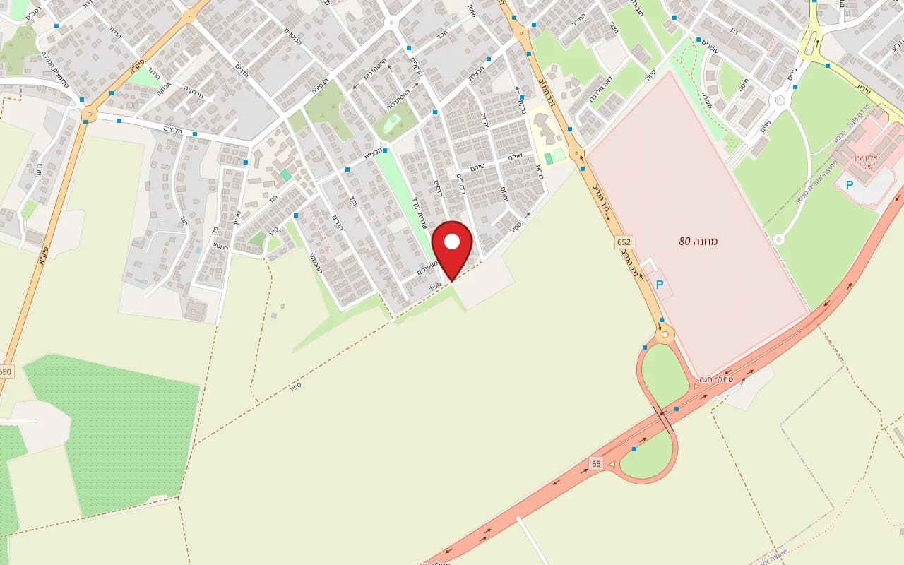 Map showing HaBustan shel Saba Yosi at Sapir Street, at the end of HaDekalim Street, Pardes Hanna-Karkur