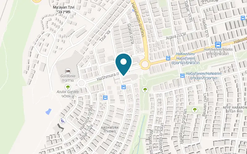 Map showing IZ Cafe at 2 HaShmura Street, Zichron Yaakov