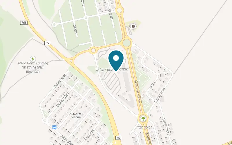 Map showing McDonald's Kfar Tavor at 2 Bazelet Street, Mol Tavor shopping centre, Kfar Tavor