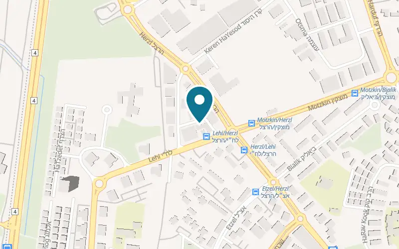 Map showing Moo Moo Boutique at 4 HaPatish Street, Tirat Carmel