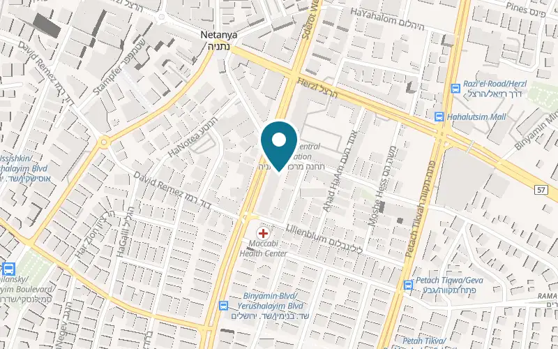 Map showing Pinat HaChai at 13 Binyamin Boulevard, Netanya
