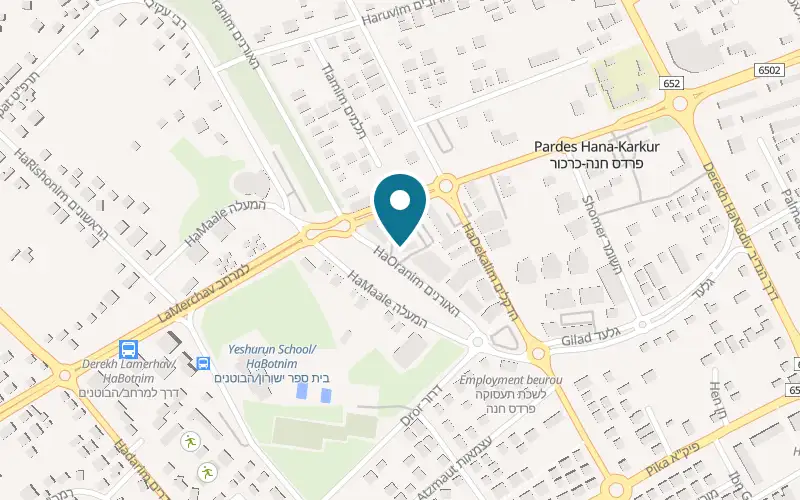 מפה: רוסטר ברחוב האורנים 12, מתחם השוק הישן, פרדס חנה-כרכור