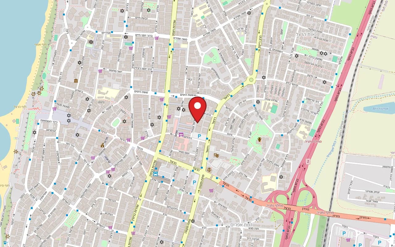 Map showing Schnitzel Ayala at 10 Israel Zangwill Street, Netanya market, Netanya