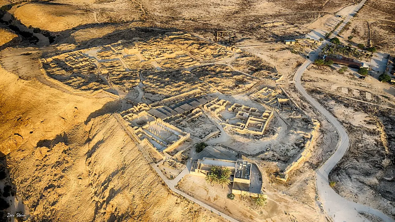Mamshit from the air, the excavated town on its ridge above the wadi